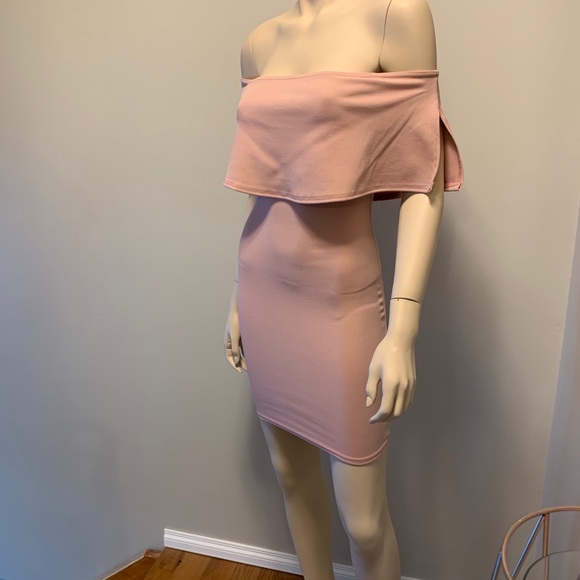 Dress - Picture 2 of 7